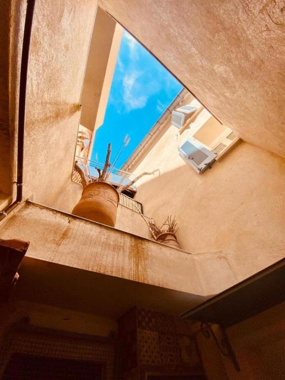 « Douce Nuit Medievale » Hyères Exteriér fotografie
